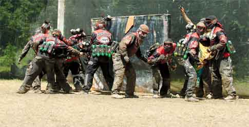 paintball team ready to start at paintball tournament